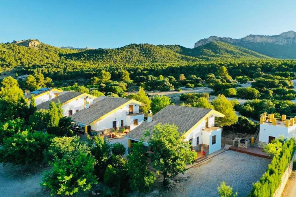 Alojamiento Rural Sierra De 卡斯特里尔 外观 照片